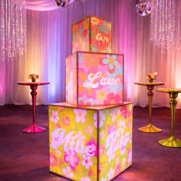 Stacked-Cubes-2.png Stacked-Cubes-2.png